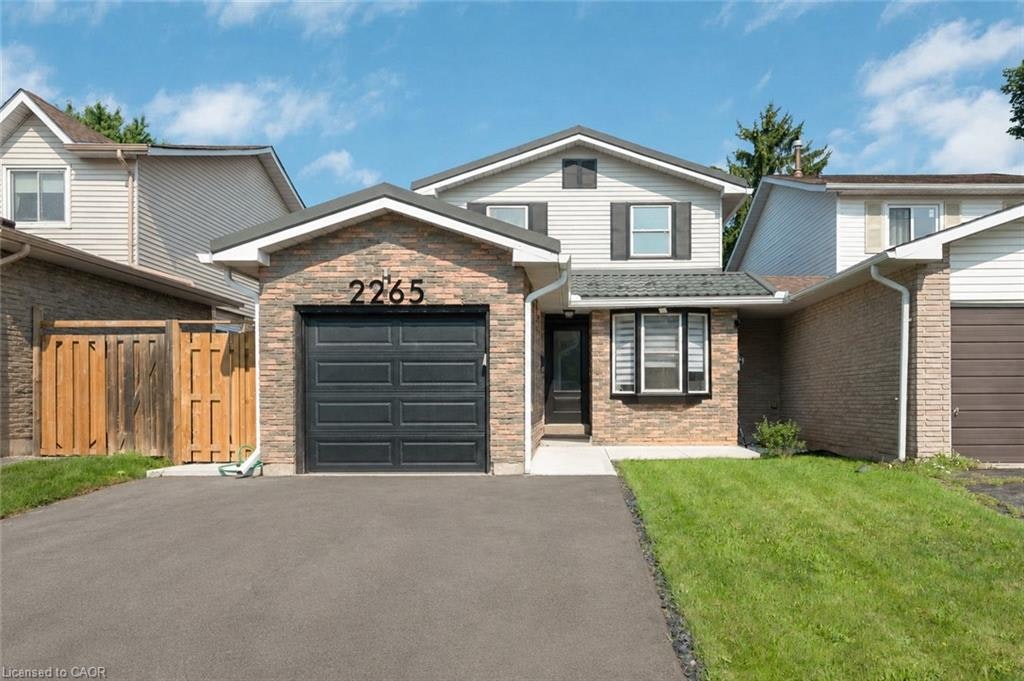 2265 Middlesmoor Crescent, Burlington, ON, L7P 3X2