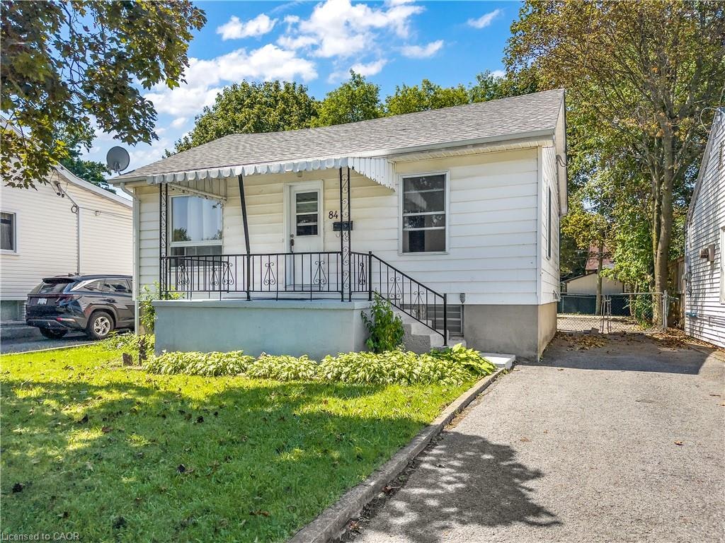 84 Carleton Street, Kingston, ON, K7K 4G1