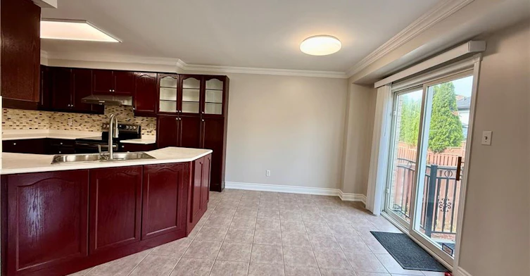 Main-55 Queen Mary Drive, Brampton, ON, L7A 1Y1 - 24
