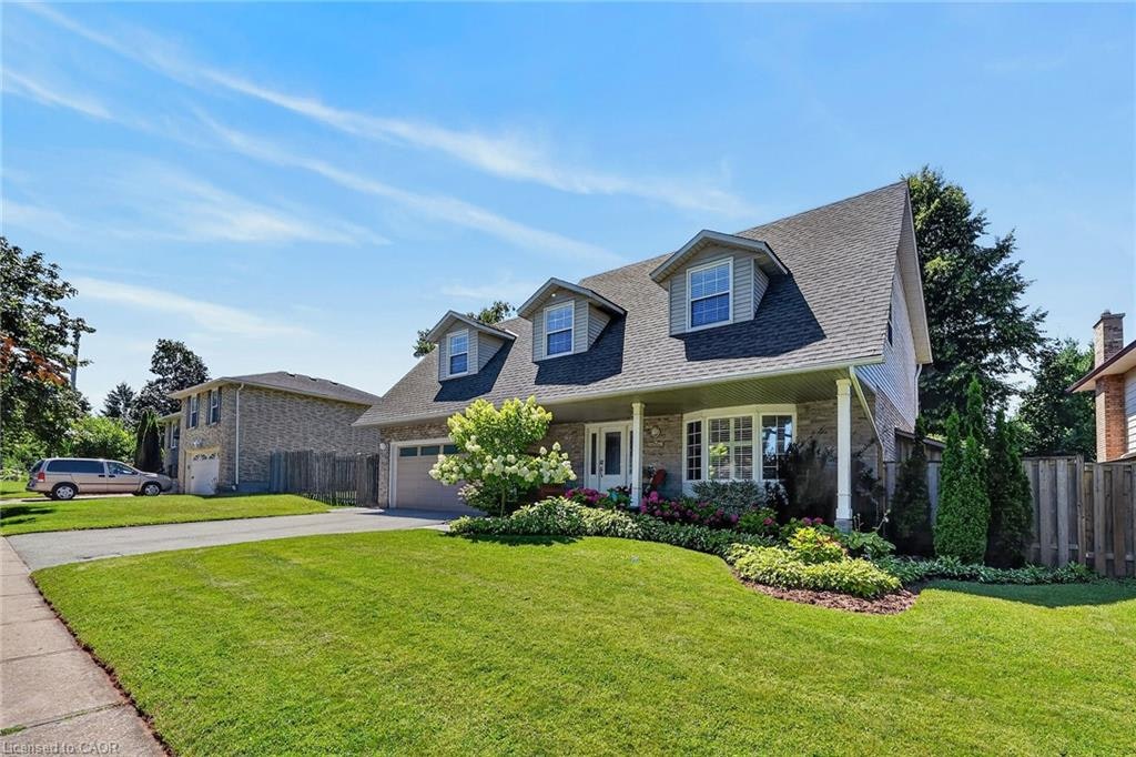 3 Bal Harbour Drive, Grimsby, ON, L3M 4M3