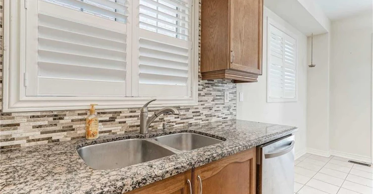 UPPER-3 Coolwater Drive, Brampton, ON, L6R 0X7 - 8