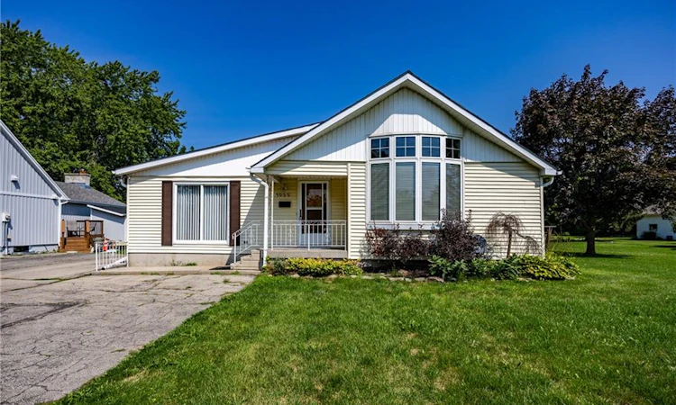 1032 Main Street