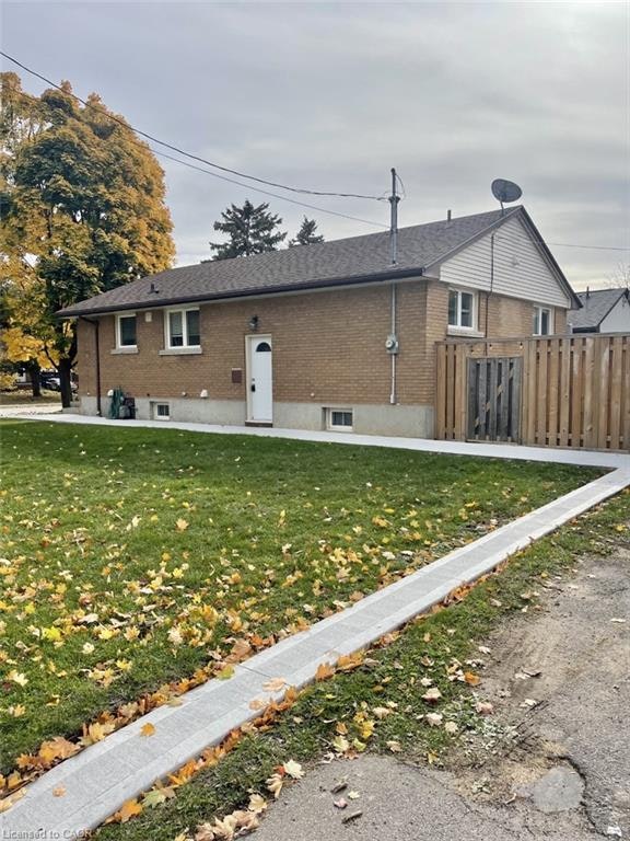 LowerLevel-64 West 25th Street, Hamilton, ON, L9C 4X2 - 17