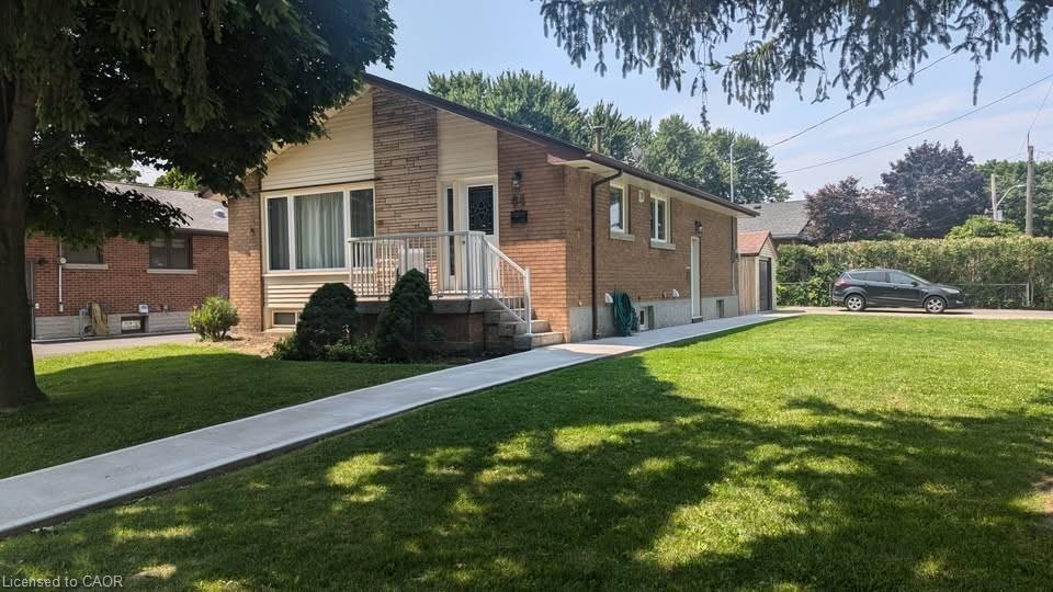 LowerLevel-64 West 25th Street, Hamilton, ON, L9C 4X2