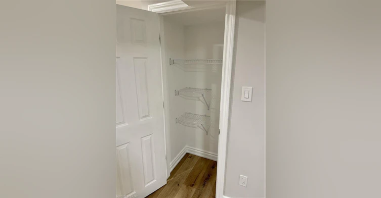 LowerLevel-64 West 25th Street, Hamilton, ON, L9C 4X2 - 14