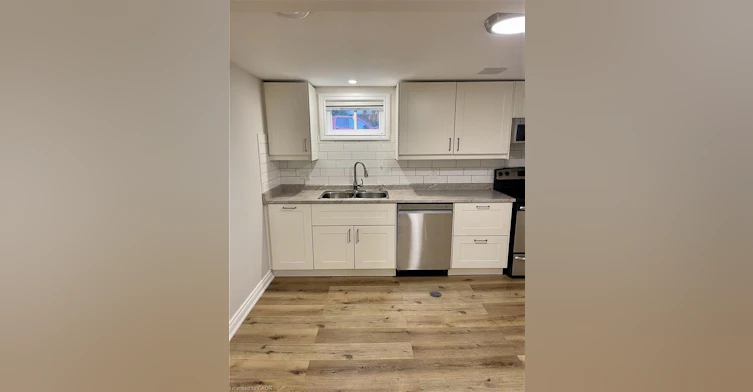 LowerLevel-64 West 25th Street, Hamilton, ON, L9C 4X2 - 4