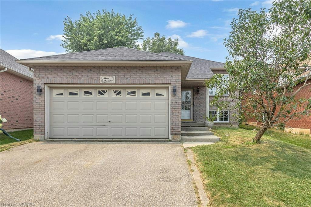 4 Dowden Avenue, Brantford, ON, N3T 6N5