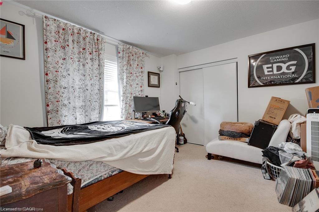 18 Blue Oak Street, Kitchener, ON, N2K 0K3 - 25