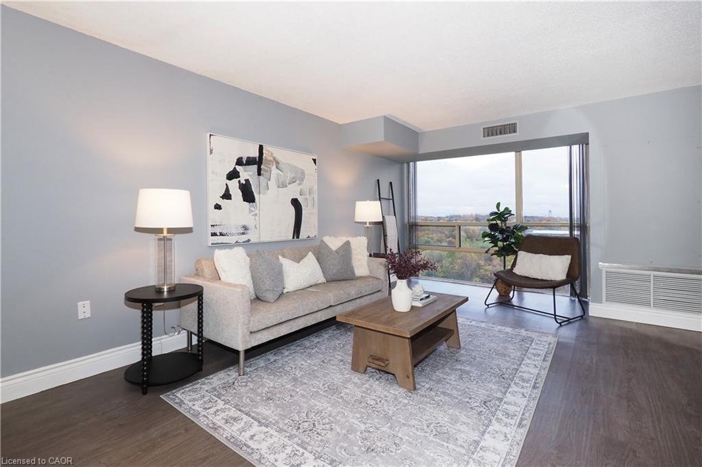PH-55 Blue Springs Drive, Waterloo, ON, N2J 4T3 - 12