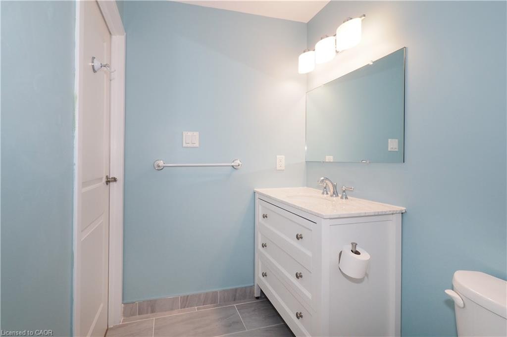 PH-55 Blue Springs Drive, Waterloo, ON, N2J 4T3 - 34