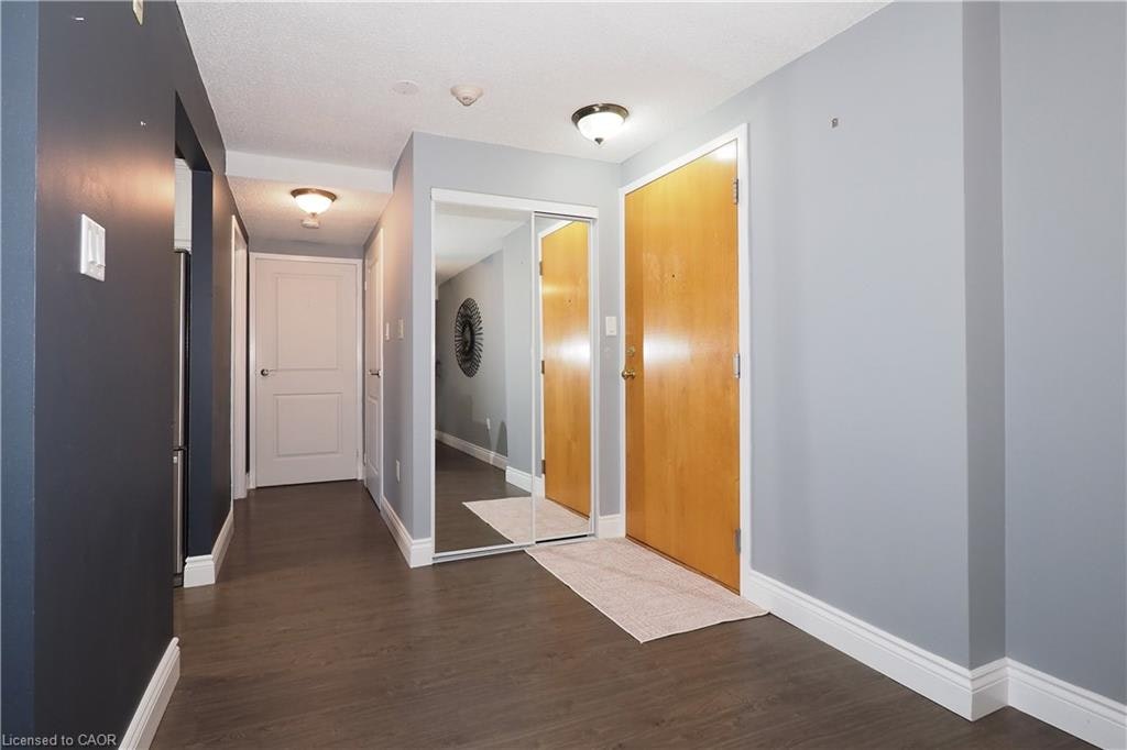 PH-55 Blue Springs Drive, Waterloo, ON, N2J 4T3 - 8