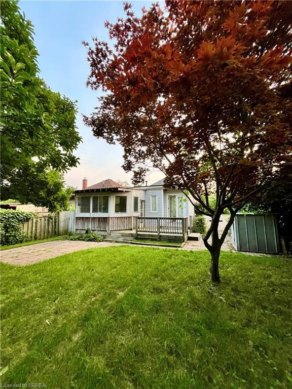 52 Ridgewood Drive, Brantford, ON, N3R 1A4 - 16