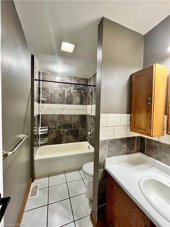 52 Ridgewood Drive, Brantford, ON, N3R 1A4 - 12