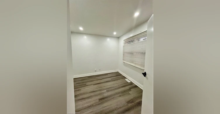 52 Ridgewood Drive, Brantford, ON, N3R 1A4 - 9