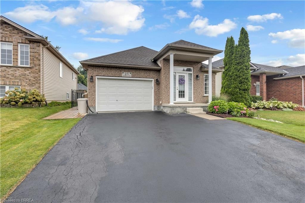 25 Sudds Lane, Brantford, ON, N3T 6M5