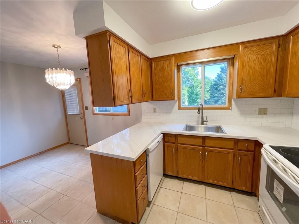29 East 23rd Street, Hamilton, ON, L8V 2W5 - 8