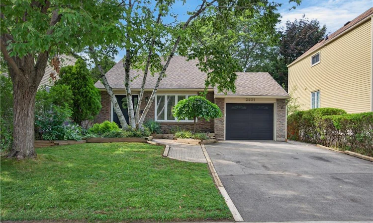 3401 Rockwood Drive