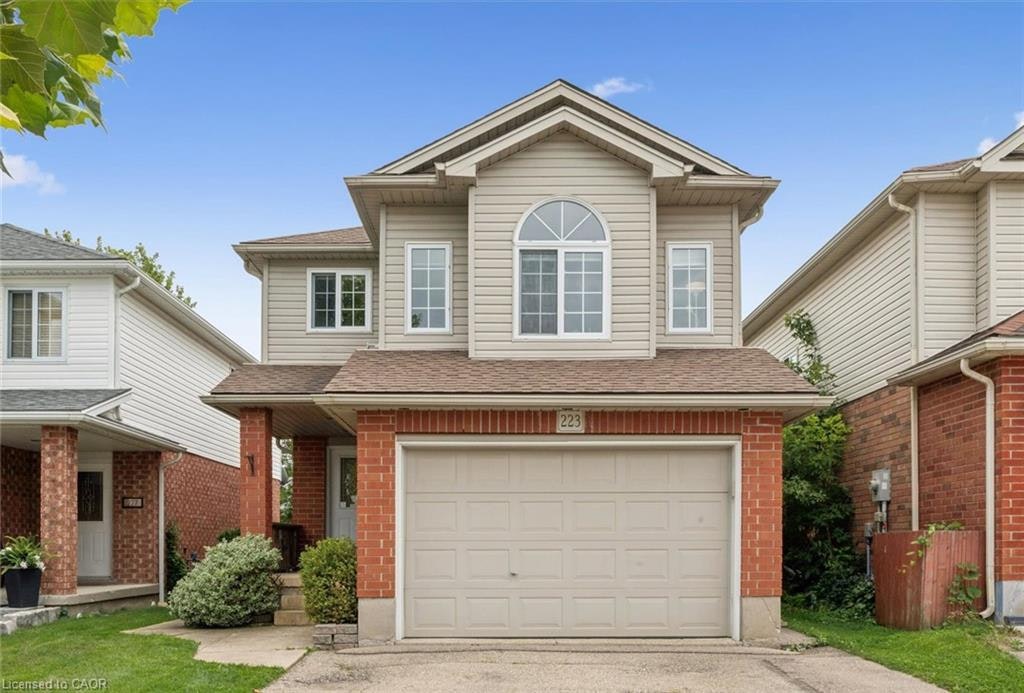 223 Hollyridge Crescent, Kitchener, ON, N2N 3N3