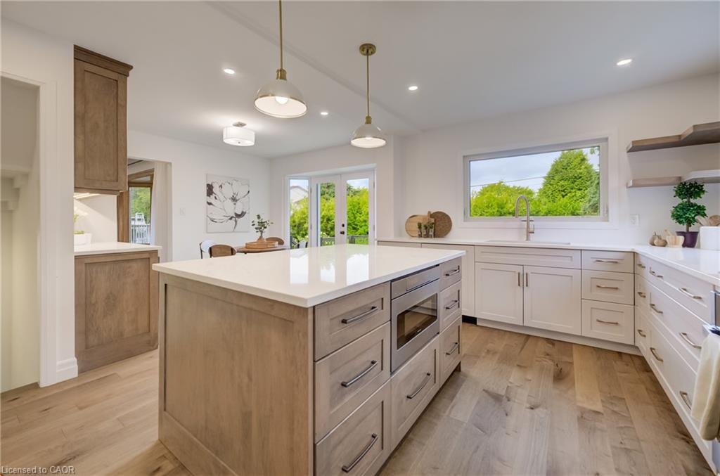 83 Rosslinn Road, Cambridge, ON, N1S 3K3