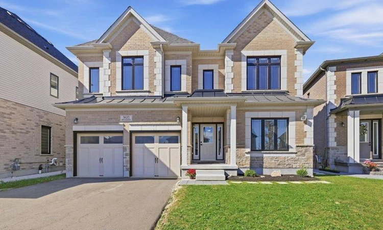 905 Broadacre Place