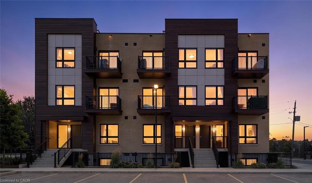 B12-10 Palace Street, Kitchener, ON, N2E 0J3