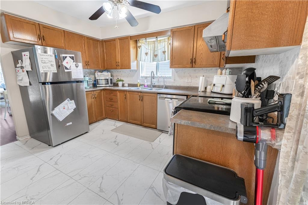 55 Cashel Crescent, Brantford, ON, N3T 6L5 - 7