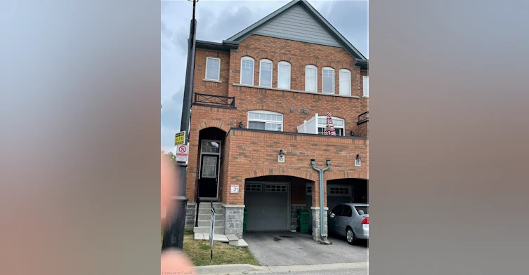 62 Magdalene Crescent, Brampton, ON, L6Z 0G8