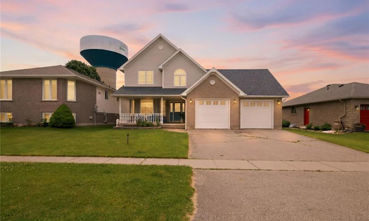61 Sunnyside Drive
