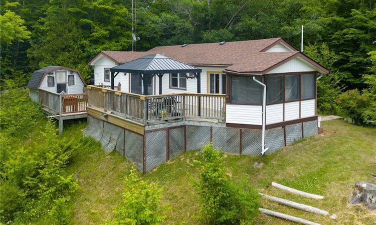 1180 Guigue Road