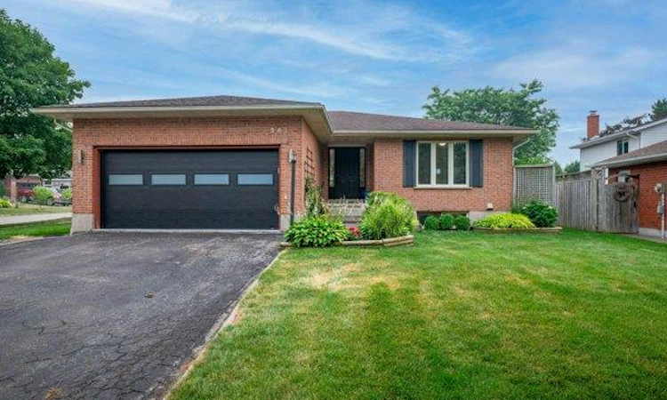 363 Twinflower Crescent