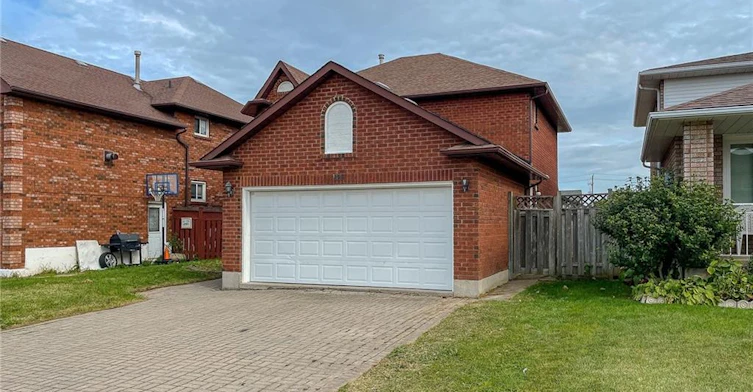 126 Farrington Crescent, Hamilton, ON, L8E 3N4 - 3