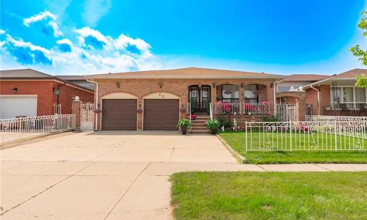 43 Henley Drive