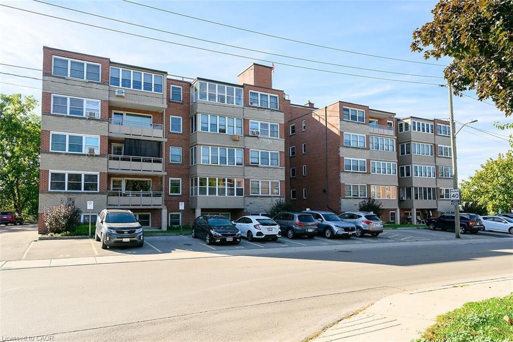 107-9 Grant Boulevard, Hamilton, ON, L9H 4L5