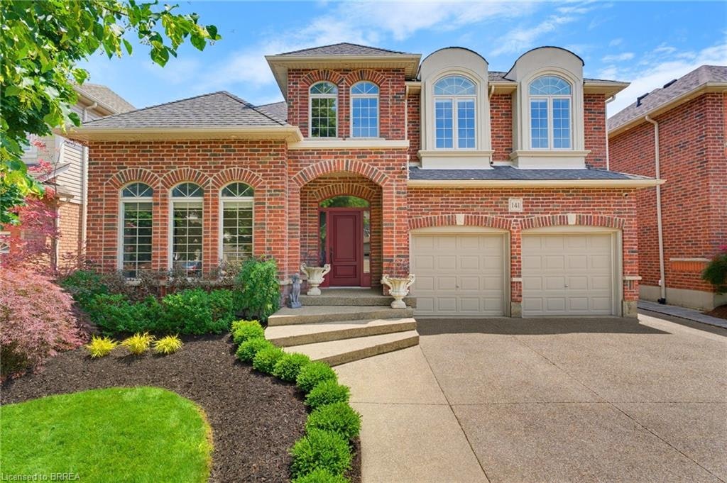 141 Falconridge Drive, Kitchener, ON, N2K 4J9