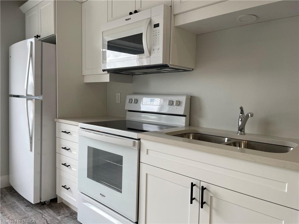 102-124 King Street, Norfolk County, ON, N4B 1X8 - 4