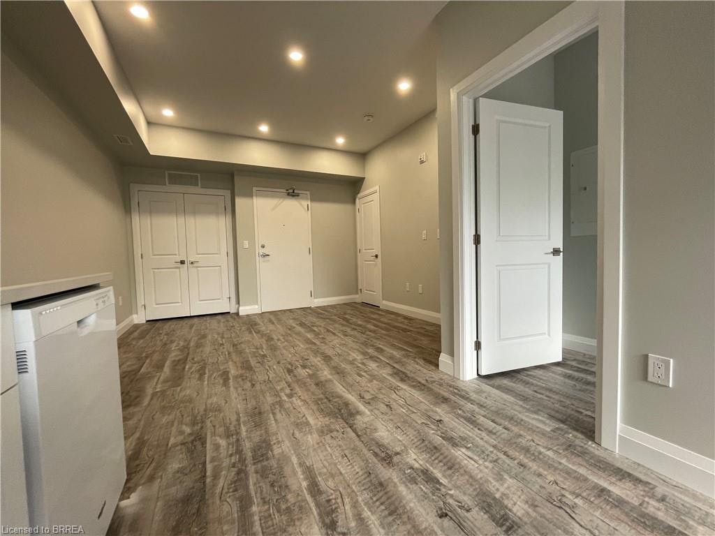 102-124 King Street, Norfolk County, ON, N4B 1X8 - 11