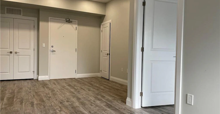 102-124 King Street, Norfolk County, ON, N4B 1X8 - 5