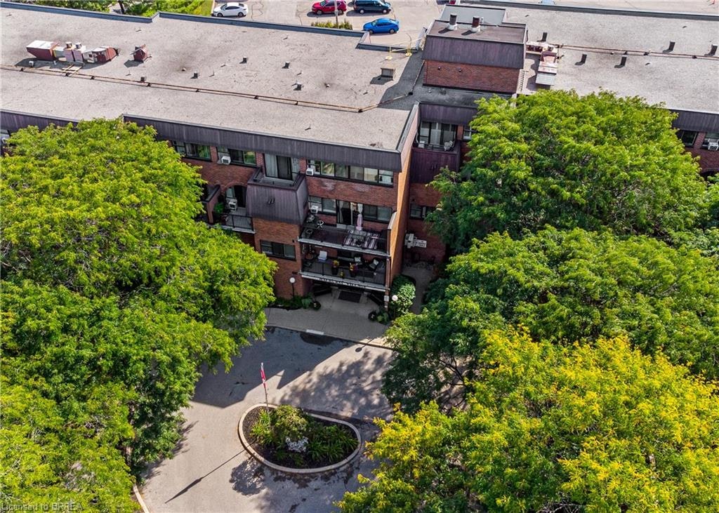 301-36 Hayhurst Road, Brantford, ON, N3R 6Y9