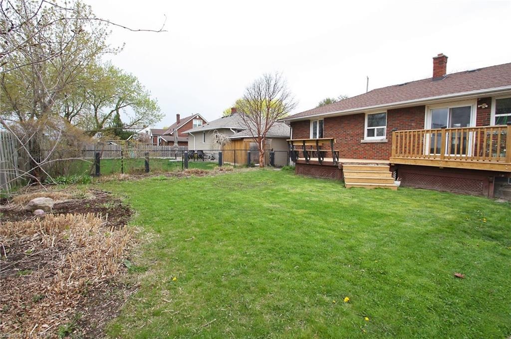 UPPER-6 Myrtle Avenue, St. Catharines, ON, L2M 5W1 - 18