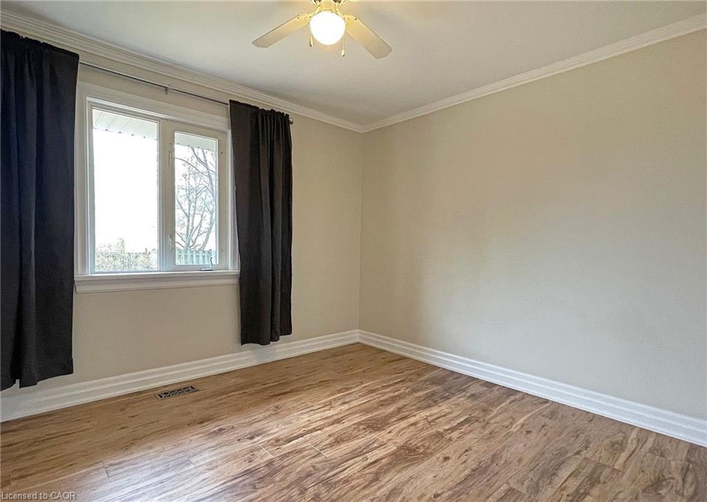 UPPER-6 Myrtle Avenue, St. Catharines, ON, L2M 5W1 - 15