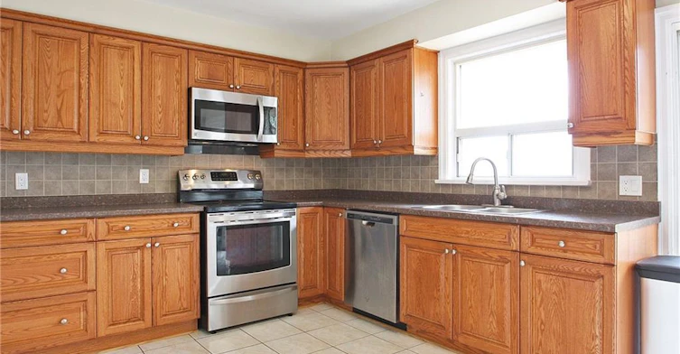 UPPER-6 Myrtle Avenue, St. Catharines, ON, L2M 5W1 - 7