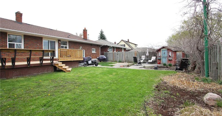 UPPER-6 Myrtle Avenue, St. Catharines, ON, L2M 5W1 - 19