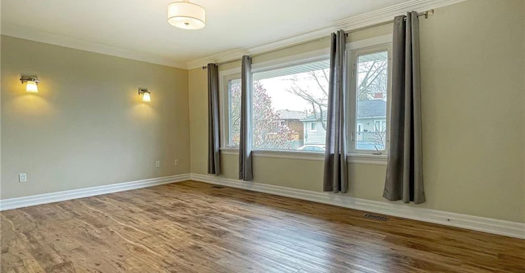 UPPER-6 Myrtle Avenue, St. Catharines, ON, L2M 5W1 - 4