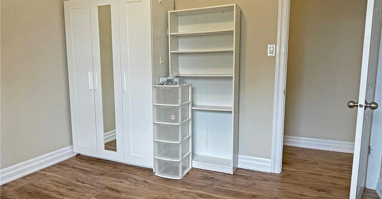 UPPER-6 Myrtle Avenue, St. Catharines, ON, L2M 5W1 - 13