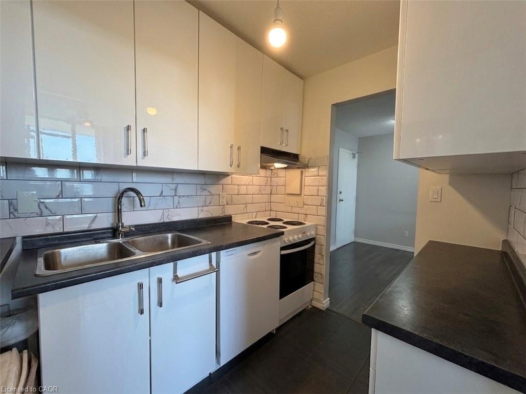 910-15 Nicklaus Drive, Hamilton, ON, L8K 5J5 - 10