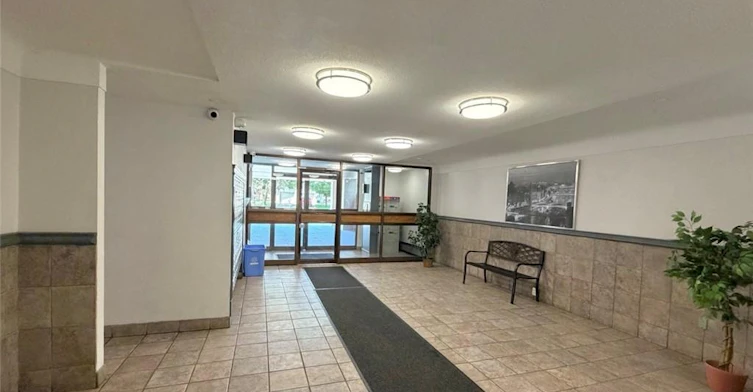 910-15 Nicklaus Drive, Hamilton, ON, L8K 5J5 - 25
