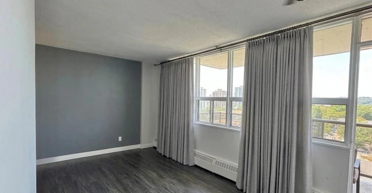 910-15 Nicklaus Drive, Hamilton, ON, L8K 5J5 - 4