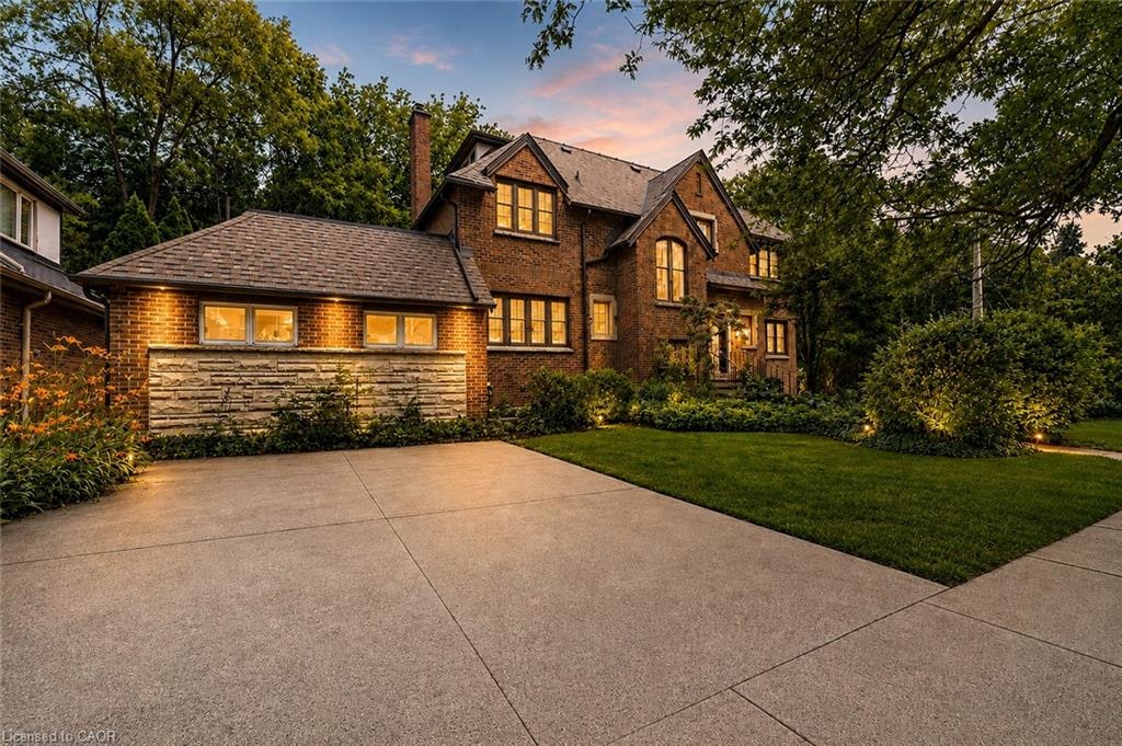 4 Forsyth Avenue N, Hamilton, ON, L8S 4E1