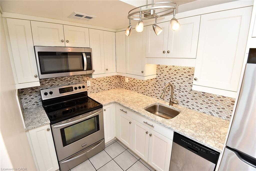 2206-150 Charlton Avenue E, Hamilton, ON, L8N 3X3 - 13