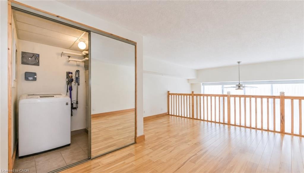 305-5 Father David Bauer Drive, Waterloo, ON, N2L 6M2 - 12